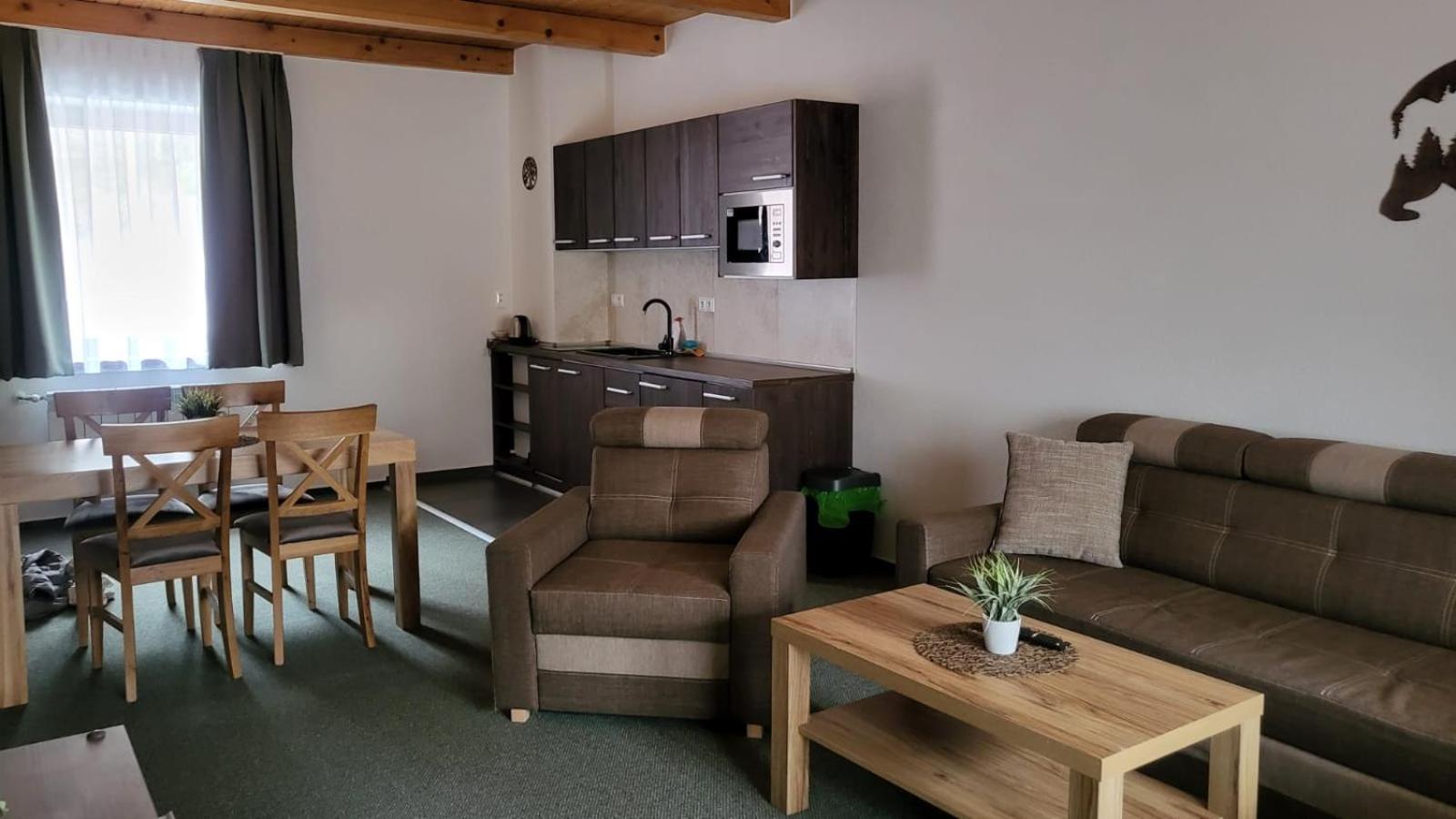 Apartmany Nizke Tatry - Krpacovo Dolna Lehota Exterior photo