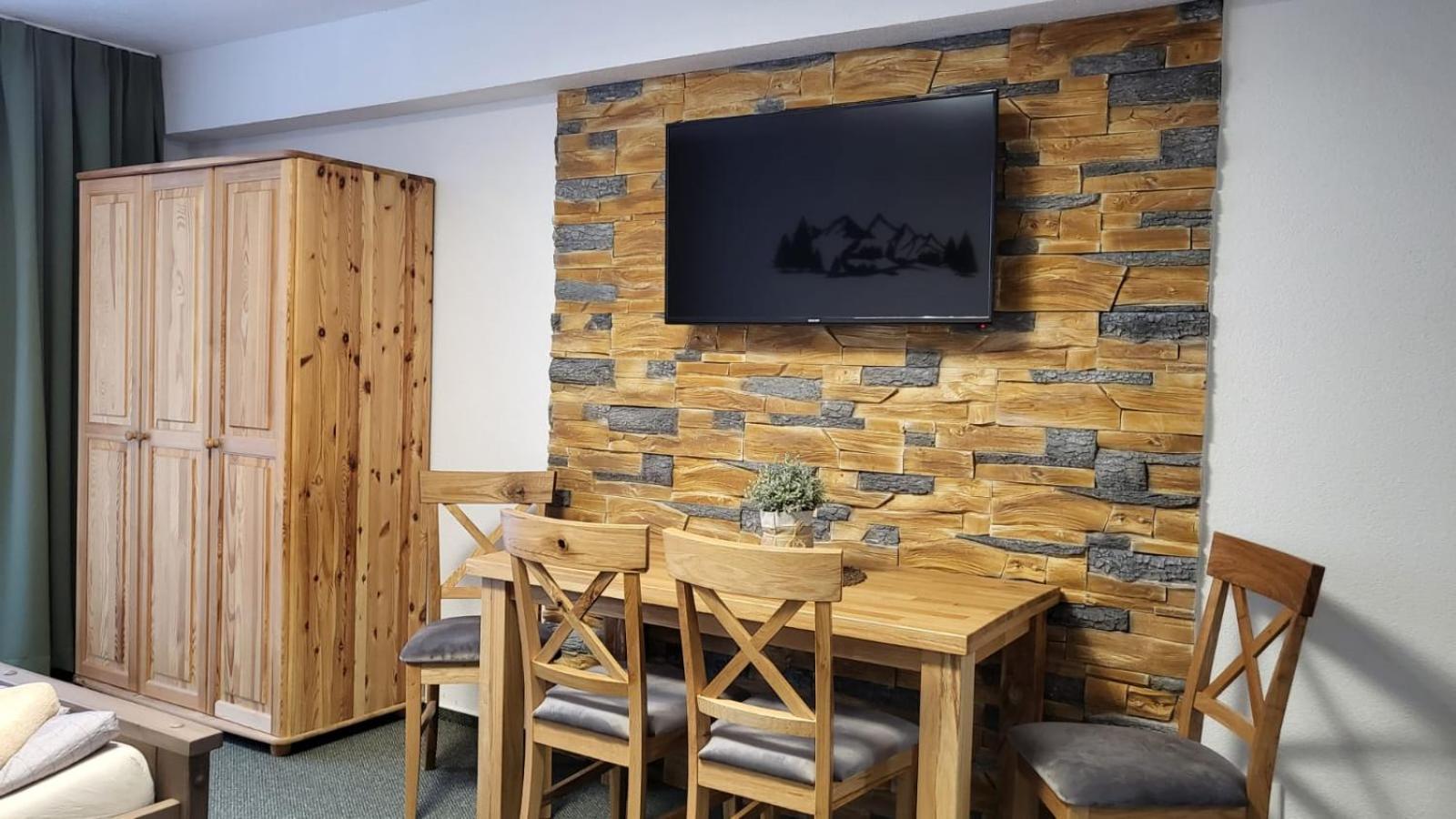 Apartmany Nizke Tatry - Krpacovo Dolna Lehota Exterior photo