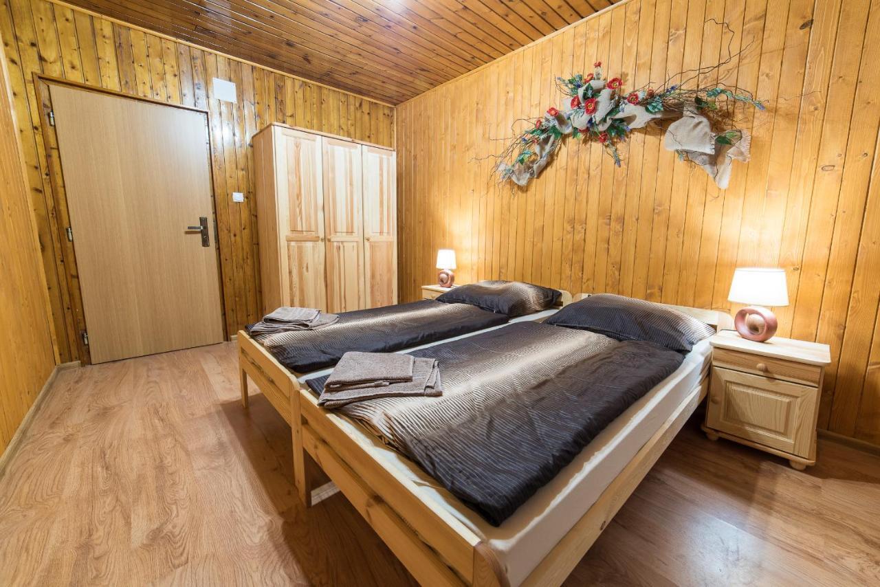 Apartmany Nizke Tatry - Krpacovo Dolna Lehota Exterior photo